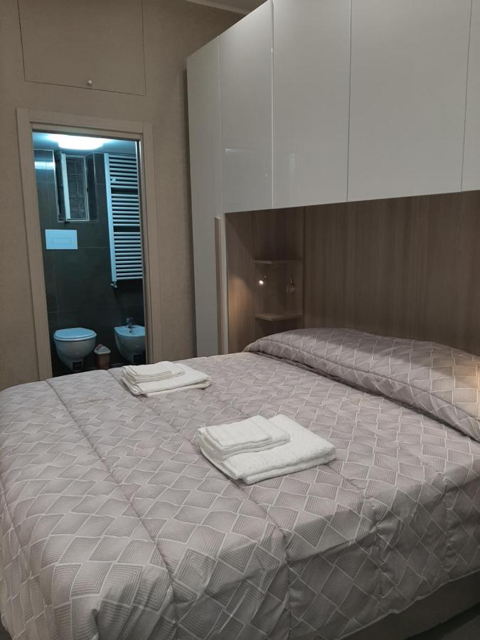 A Casa E Annarell Apartment Naples Luaran gambar